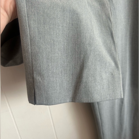 Badgley Mischka, size 14, Classic Tailored Dress Pants in Light Gray - Picture 5 of 8
